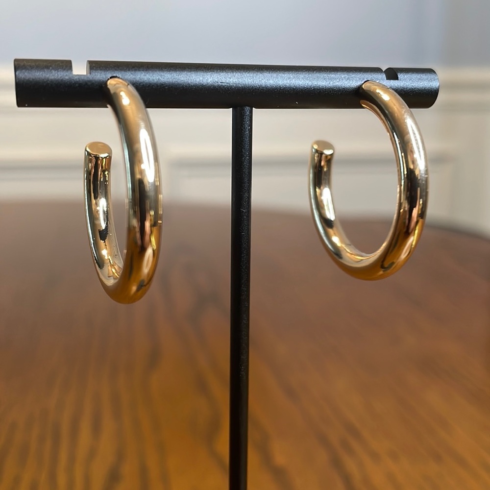 Chunky Gold Hoop Earrings